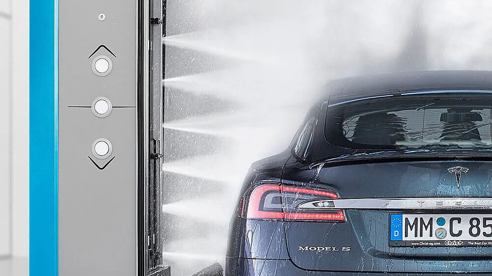 FLUX touchless wash